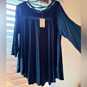 NEW 2X Women's Tunic Top